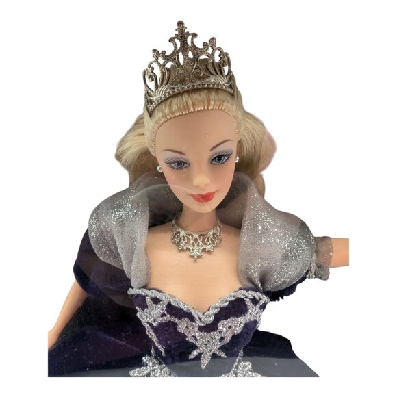 Collectible 2000 Special Millennium Edition Millennium Princess Barbie #24154 - Picture 5 of 13